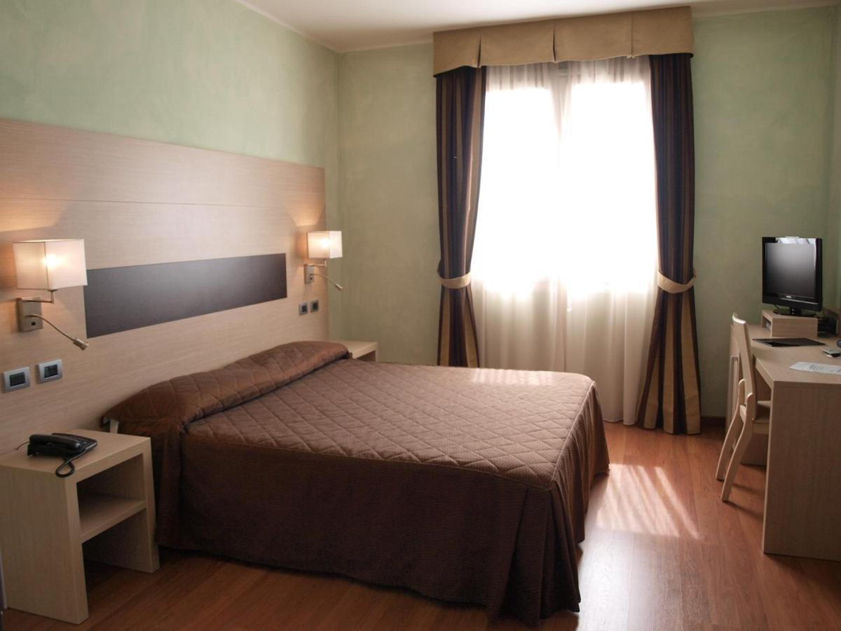 Hotel Arthur Solignano Nuovo Eksteriør bilde